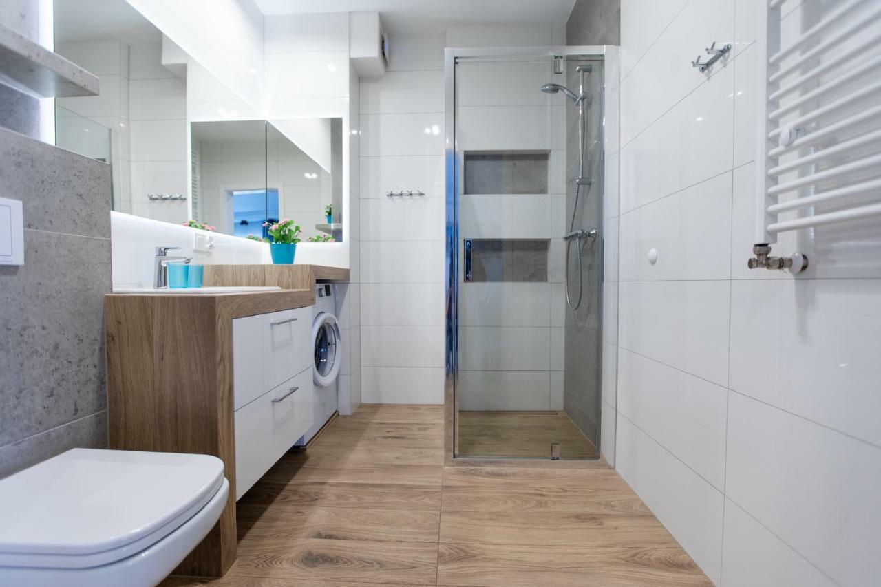 Blue Port Gardenia Apartment Dziwnow Bagian luar foto